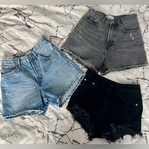 Zara three pairs of shorts for 15$
